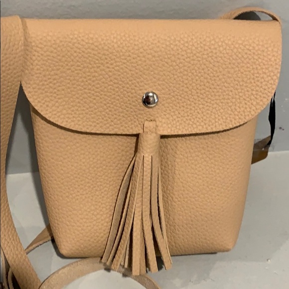 hello 3aM Tan Pebble Leather Crossbody Purse NWT - Picture 2 of 11